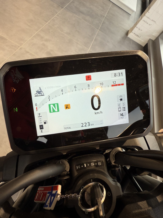 HONDA CB 1000 Hornet - SAINT-JEAN-DU-CARDONNAY