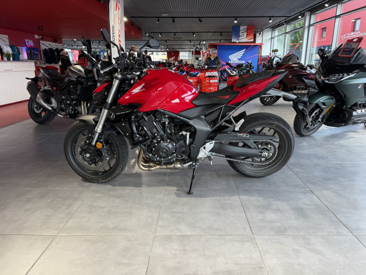 HONDA CB 1000 HORNET - SAINT-JEAN-DU-CARDONNAY