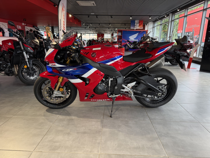 HONDA CBR1000 RR-R SP - SAINT-JEAN-DU-CARDONNAY