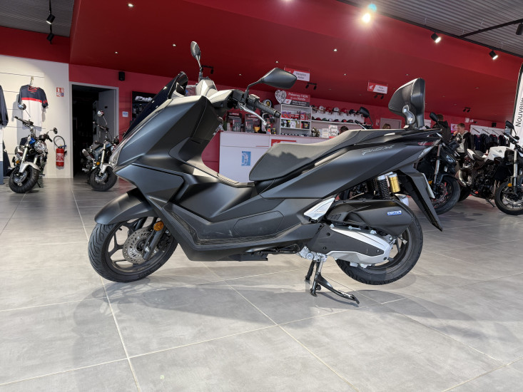 HONDA PCX 125 EDITION DELUXE - SAINT-JEAN-DU-CARDONNAY