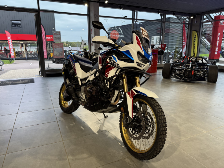 HONDA CRF1100 AFRICA TWIN DCT ADVENTURE SPORT REPLICA - SAINT-JEAN-DU-CARDONNAY