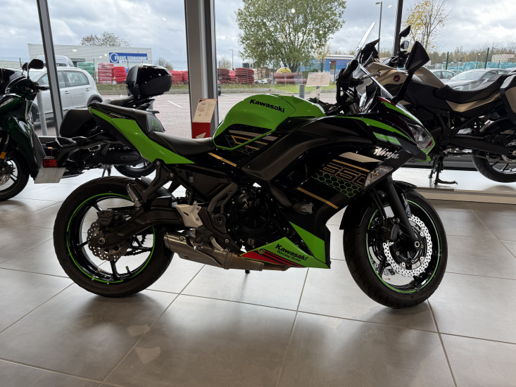 KAWASAKI NINJA 650 - SAINT-JEAN-DU-CARDONNAY