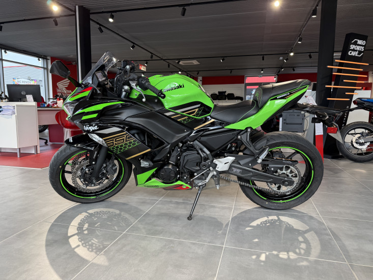 KAWASAKI NINJA 650 - SAINT-JEAN-DU-CARDONNAY
