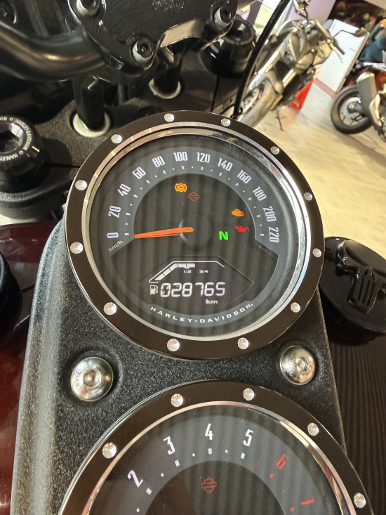 HARLEY DAVIDSON LOW RIDER S - SAINT-JEAN-DU-CARDONNAY