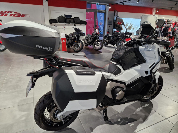 HONDA X-ADV 750 FULL - SAINT-JEAN-DU-CARDONNAY