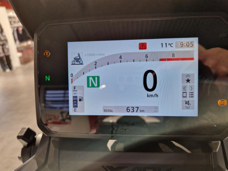 HONDA X-ADV 750 FULL - SAINT-JEAN-DU-CARDONNAY