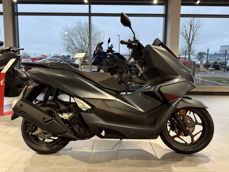 HONDA 125 PCX - SAINT-JEAN-DU-CARDONNAY