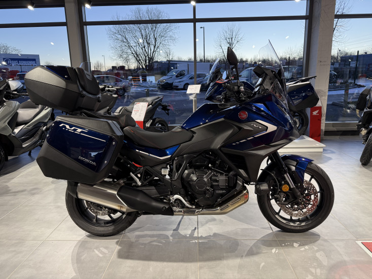 HONDA NT1100 DCT - SAINT-JEAN-DU-CARDONNAY