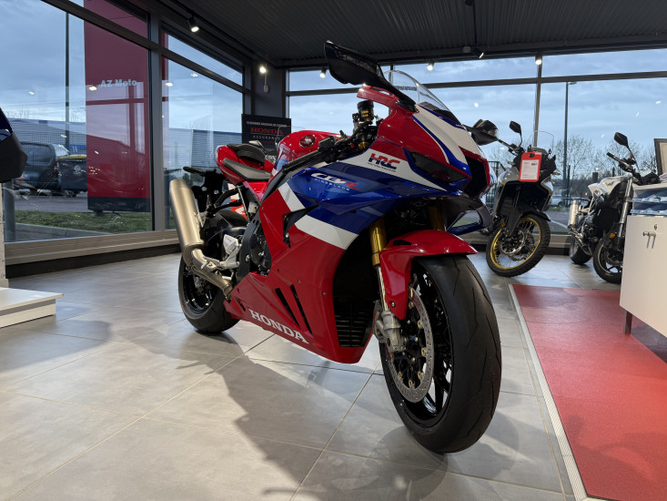 HONDA CBR1000 RR-R SP MILLESIME 2025 - SAINT-JEAN-DU-CARDONNAY