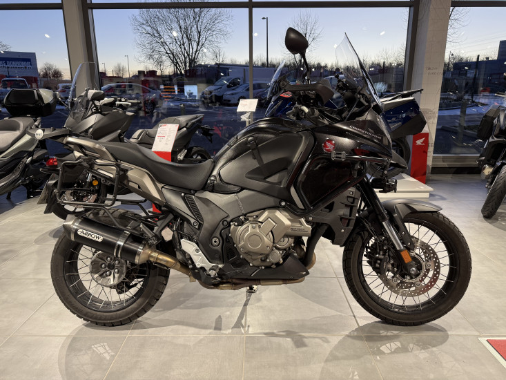 HONDA VFR 1200 CROSS TOURER - SAINT-JEAN-DU-CARDONNAY