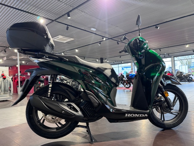 HONDA SH125i EDITION SPECIALE - SAINT-JEAN-DU-CARDONNAY