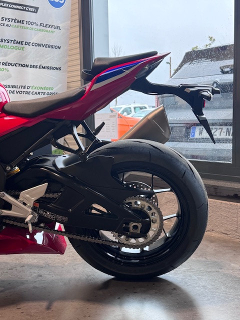 HONDA CBR1000 RR-R SP MILLESIME 2025 - SAINT-JEAN-DU-CARDONNAY