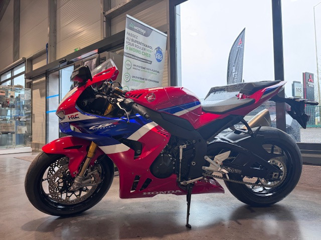 HONDA CBR1000 RR-R SP MILLESIME 2025 - SAINT-JEAN-DU-CARDONNAY