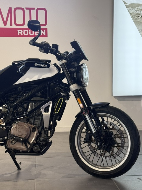 Husqvarna 401 SVARTPILEN - SAINT-JEAN-DU-CARDONNAY