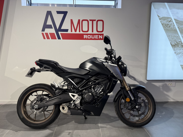 HONDA CB 125R - SAINT-JEAN-DU-CARDONNAY