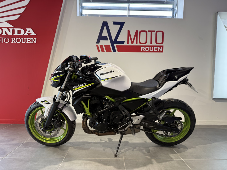 KAWASAKI Z650 A2 - SAINT-JEAN-DU-CARDONNAY