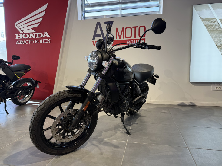 DUCATI SCRAMBLER 400 - SAINT-JEAN-DU-CARDONNAY