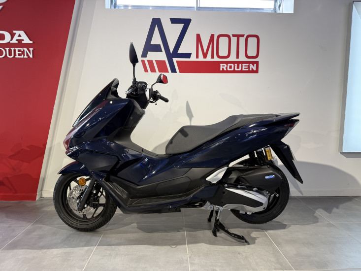 HONDA PCX 125 DX - SAINT-JEAN-DU-CARDONNAY