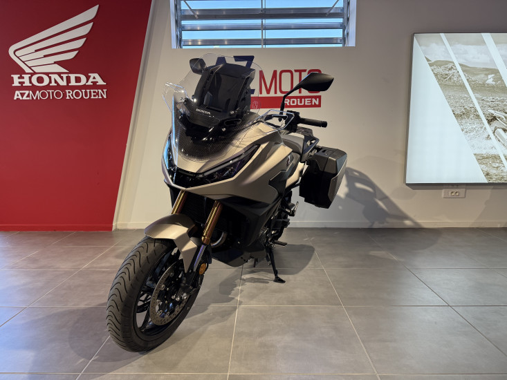 HONDA NT 1100 DCT / SE - SAINT-JEAN-DU-CARDONNAY