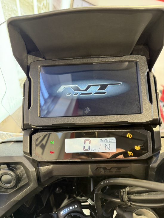 HONDA NT 1100 DCT / SE - SAINT-JEAN-DU-CARDONNAY
